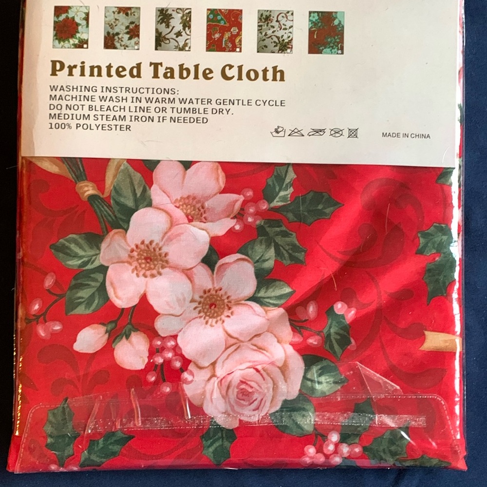 NIP Printed Christmas 60” X 90” Table Cloth